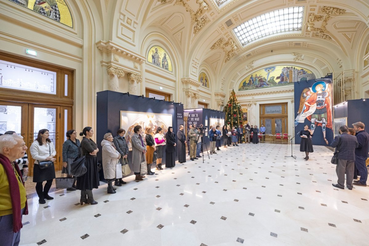 Volum monumental dedicat mozaicurilor Catedralei Naționale 350181