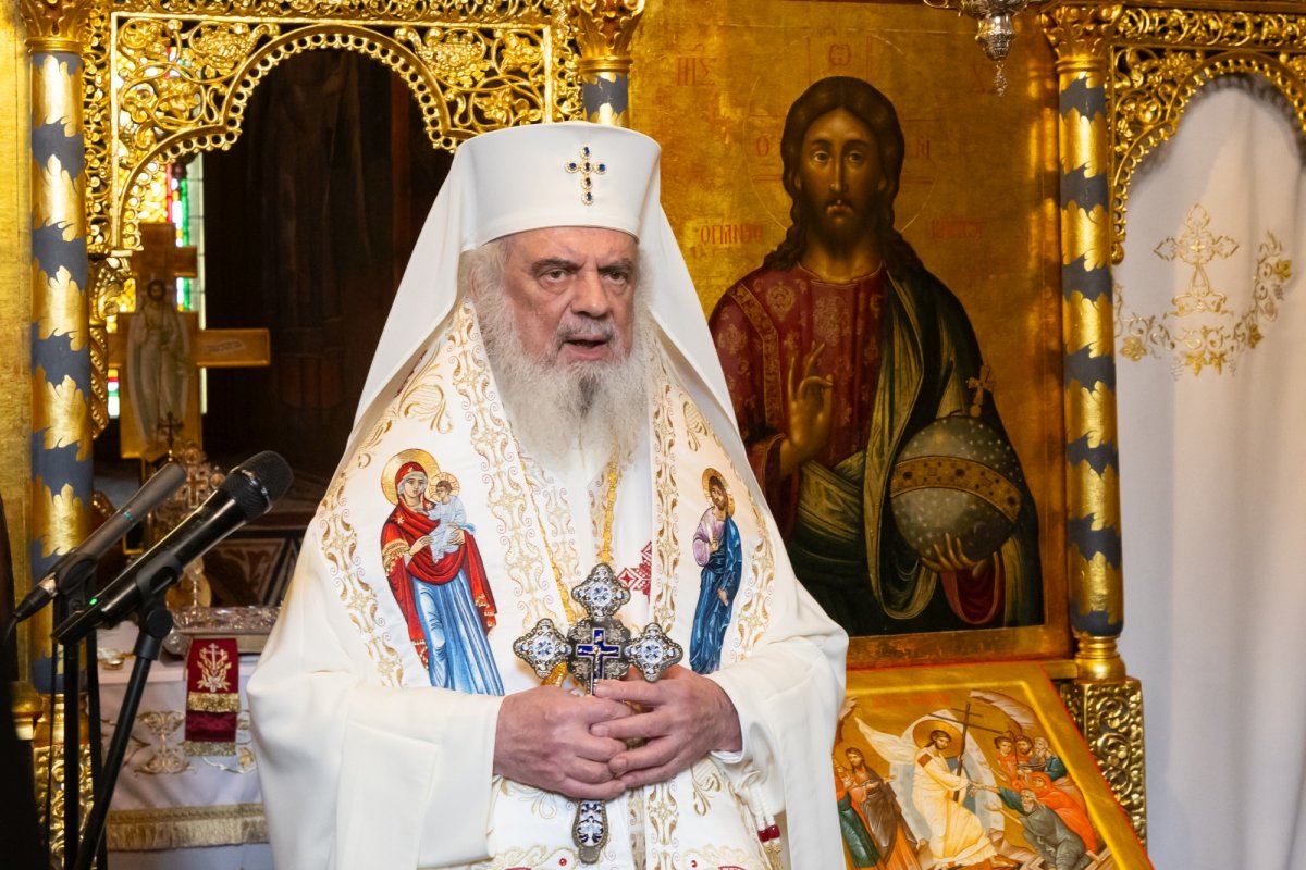 Hirotesii de noi duhovnici în Arhiepiscopia Bucureștilor  350241