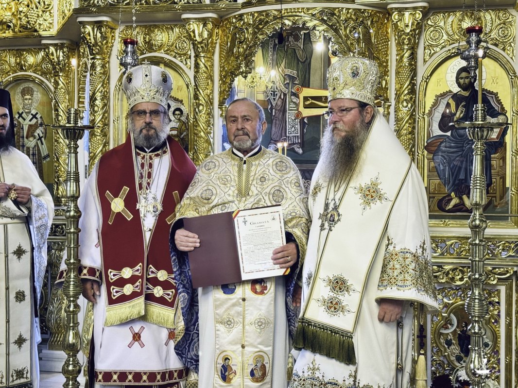 Hramul istoric al Catedralei Episcopale din Miercurea Ciuc 350217