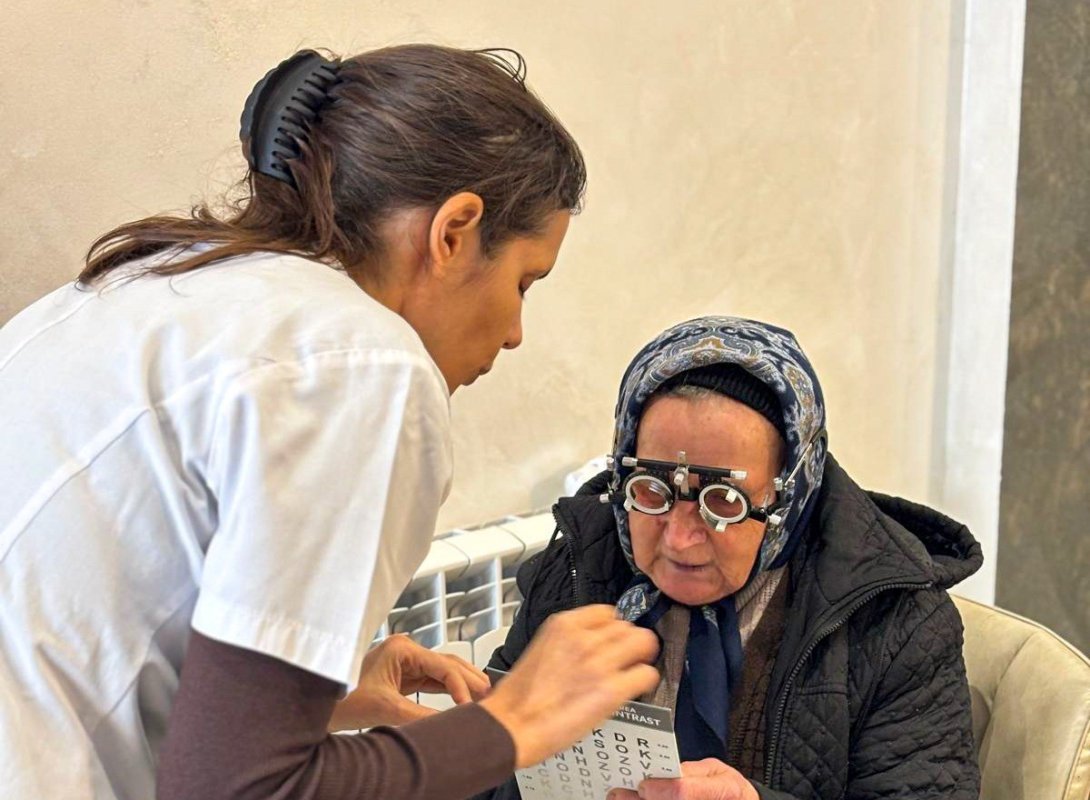 Campania „Ajută un bătrân să zâmbească!” a ajuns în județul Teleorman 350399