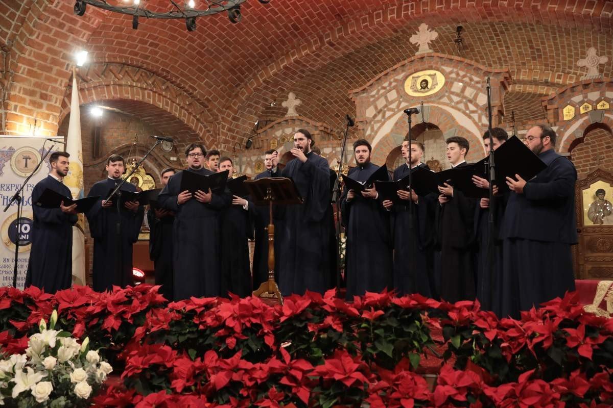 Un deceniu de misiune pentru Grupul psaltic „Theologos” 350508