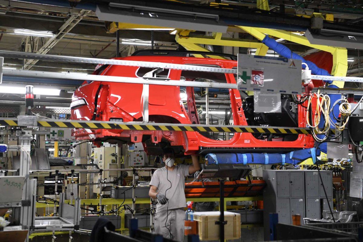 Amânare a deciziei pentru sectorul auto 350580