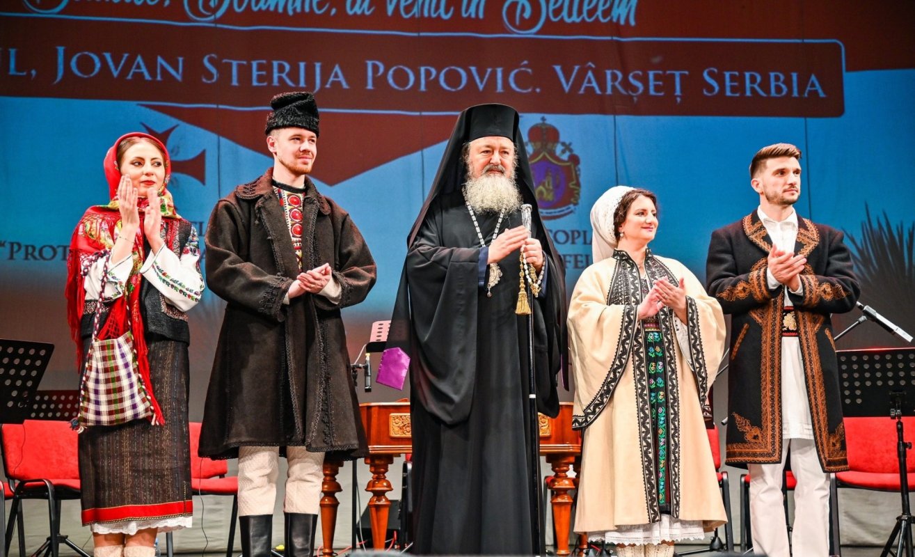 Concertul de colinde „Bunule, Doamne, ai venit în Betleem” la Vârșeț 350682