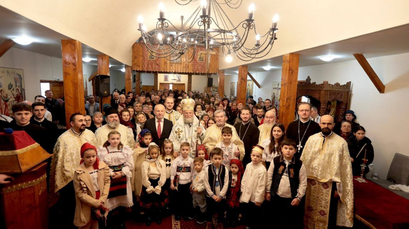 Binecuvântare arhierească la Biserica „Sfânta Cuvioasă Parascheva” din Baia Mare 350742