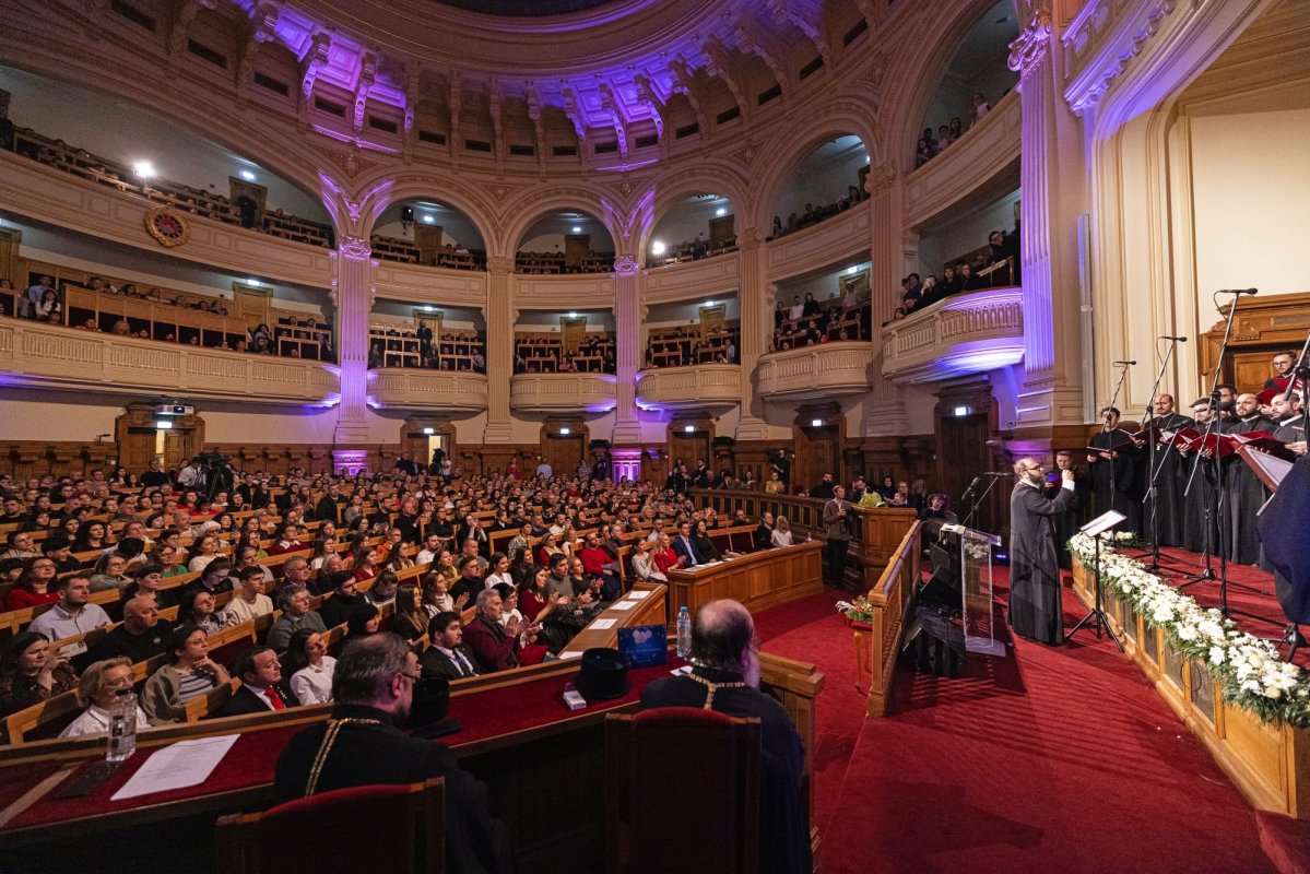 „După datini colindăm!”, concert caritabil la Palatul Patriarhiei 350958