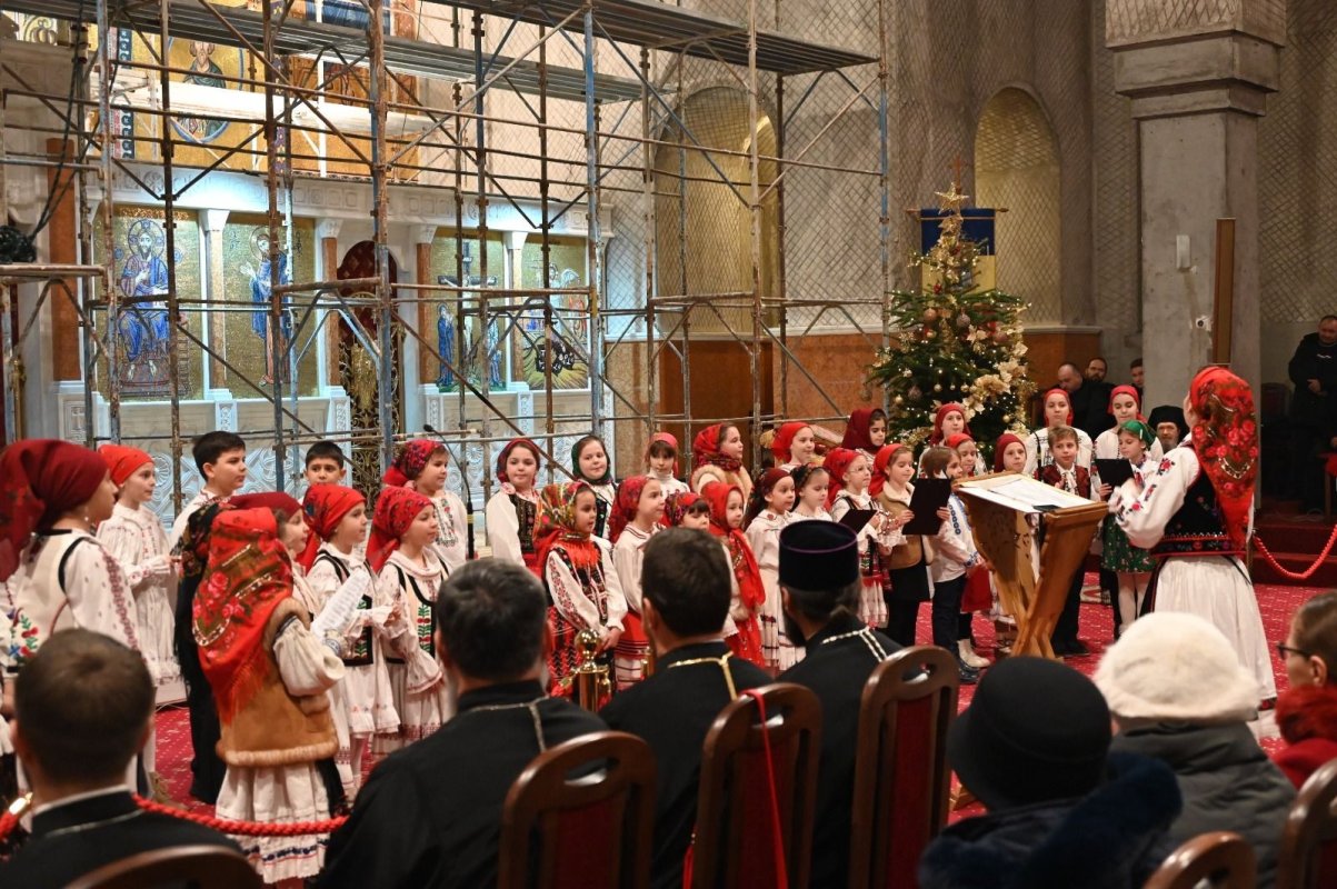 Concert de colinde de la Catedrala Episcopală din Oradea 350978