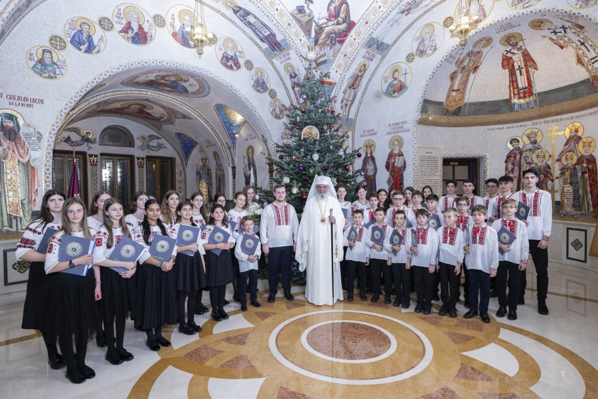 Patriarhul României a fost colindat la Reședința Patriarhală 351093