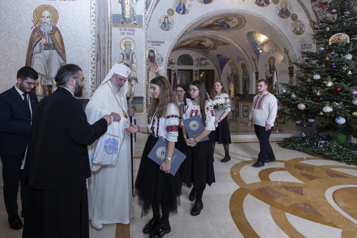 Patriarhul României a fost colindat la Reședința Patriarhală 351096