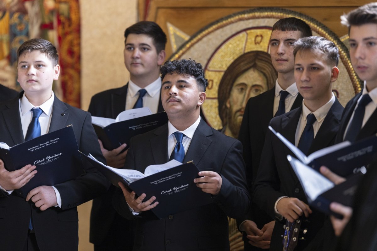 Patriarhul României a fost colindat la Reședința Patriarhală 351100