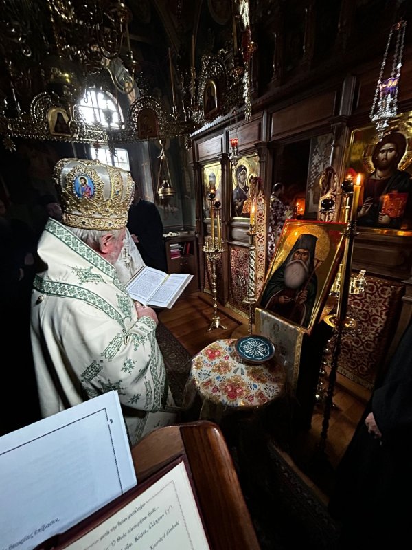 Pomenirea unui stareț român la Chilia „Sfântul Ipatie” din Muntele Athos 350987