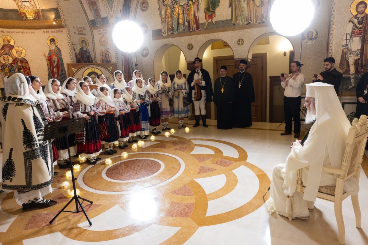 Cete de colindători primite la Reședința Patriarhală 351235