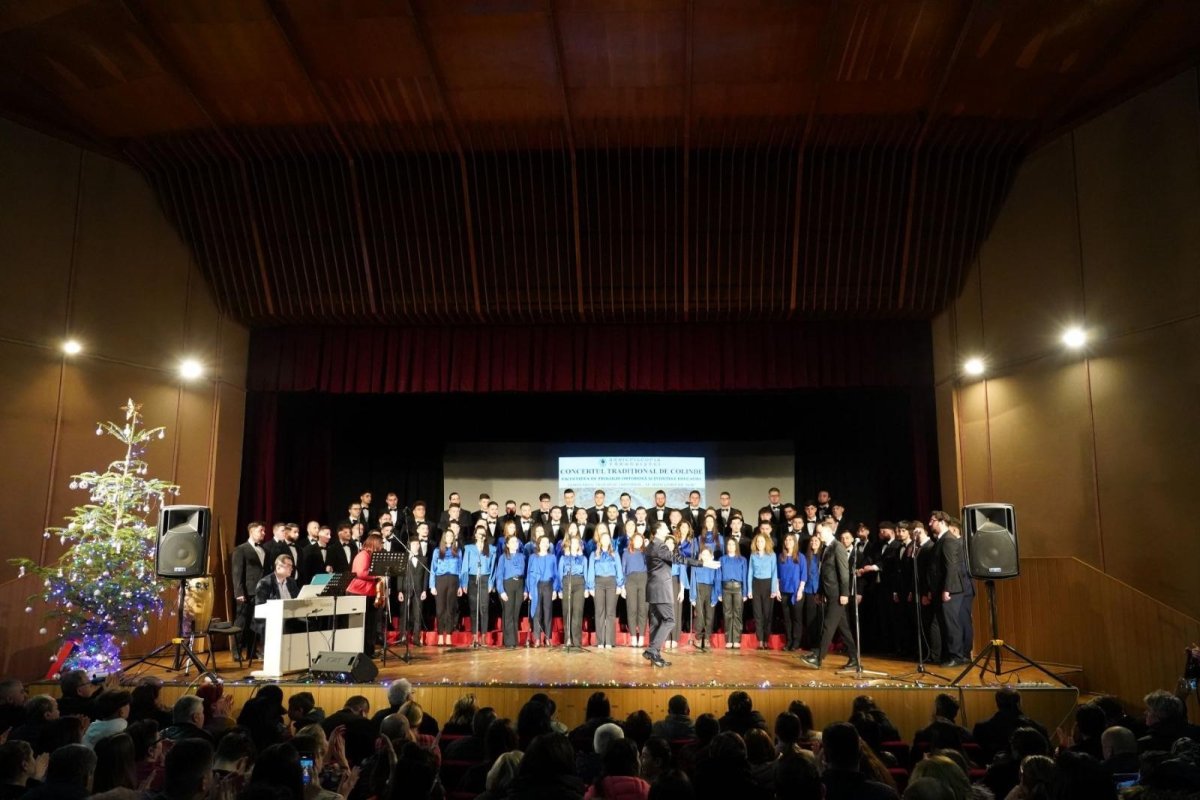 Concertul de colinde al școlilor de teologie din Târgoviște 351163