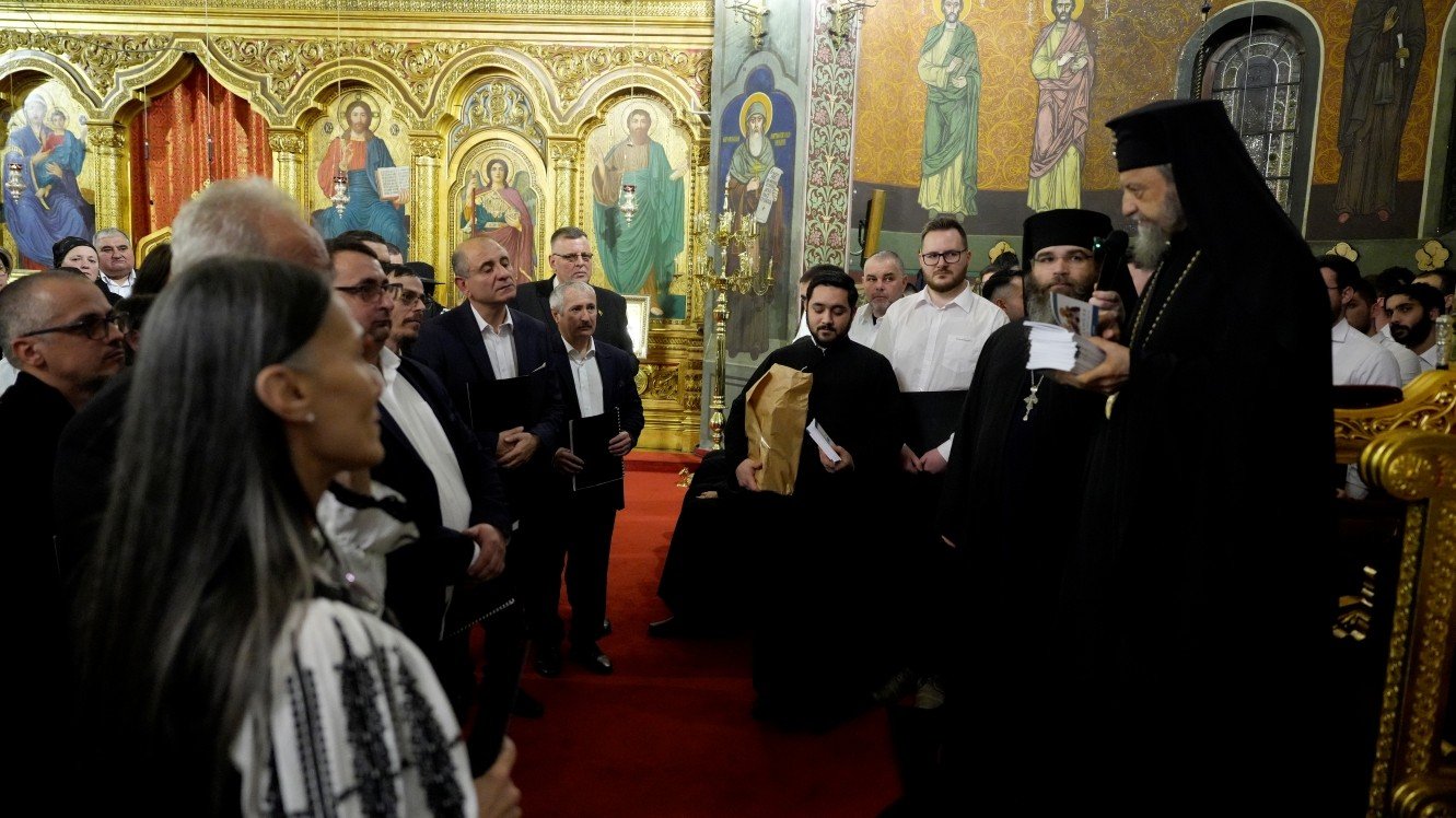 Patru coruri reunite în colind la Catedrala Mitropolitană din Sibiu 351130