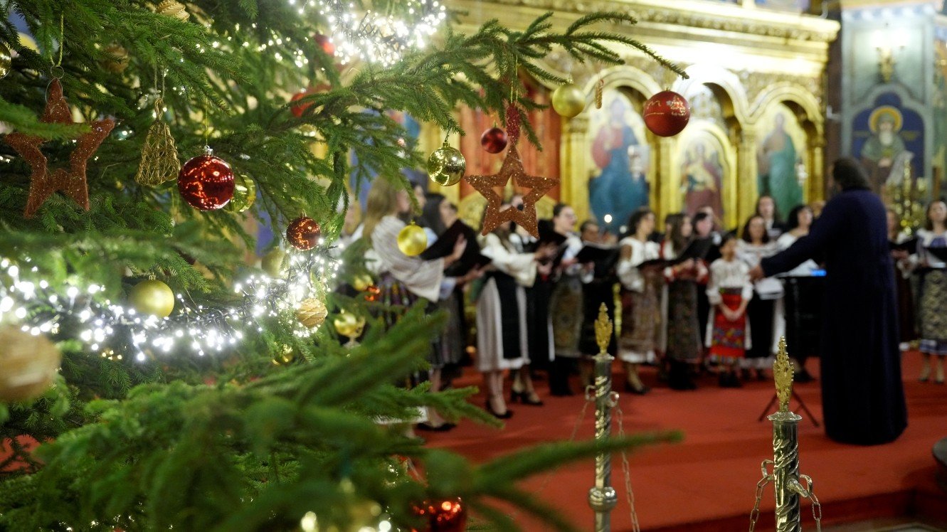Patru coruri reunite în colind la Catedrala Mitropolitană din Sibiu 351132