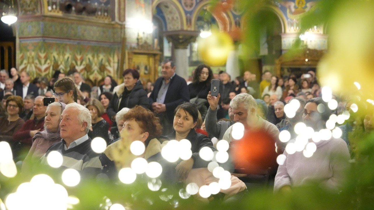 Patru coruri reunite în colind la Catedrala Mitropolitană din Sibiu 351133