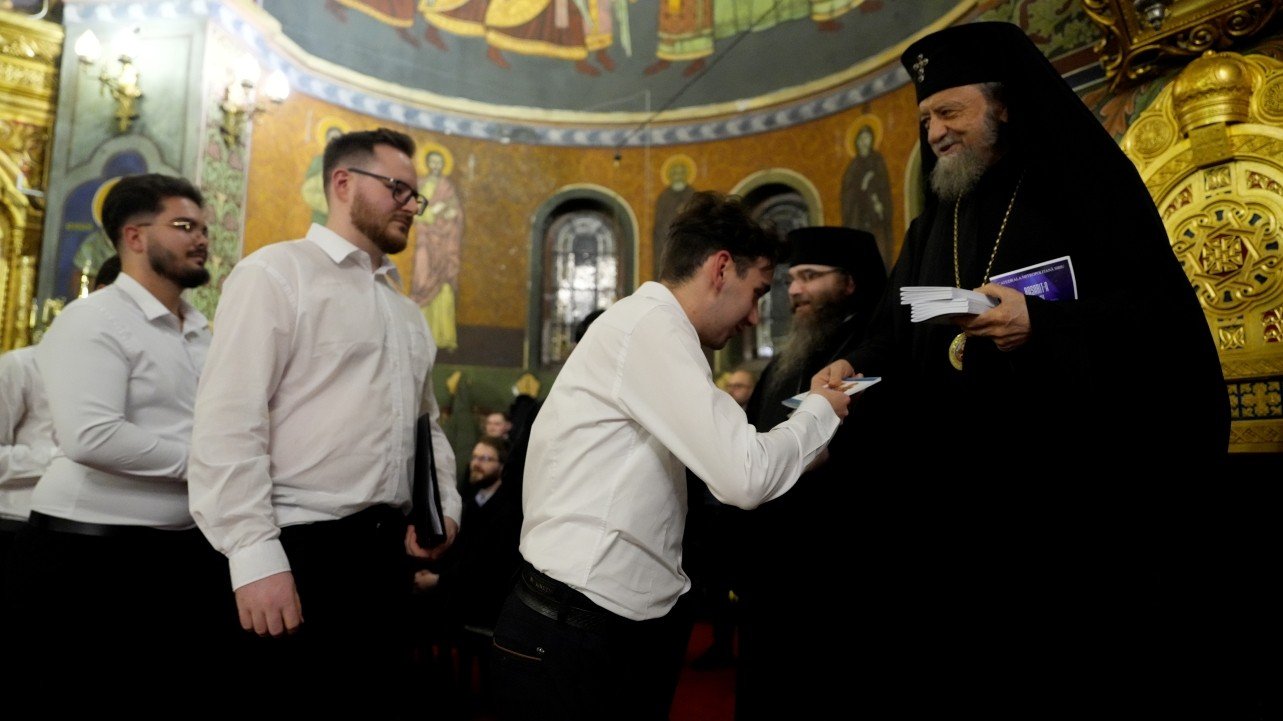 Patru coruri reunite în colind la Catedrala Mitropolitană din Sibiu 351138