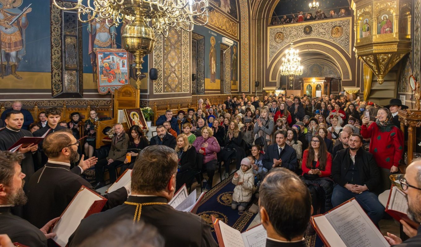 Bucuria colindelor la Parohia Dorobanți din București 351275