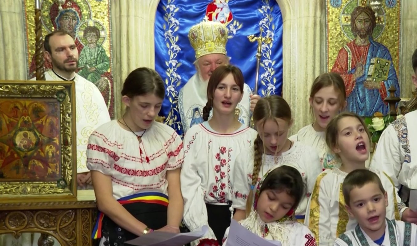 Slujiri arhierești la două mănăstiri din București 351270