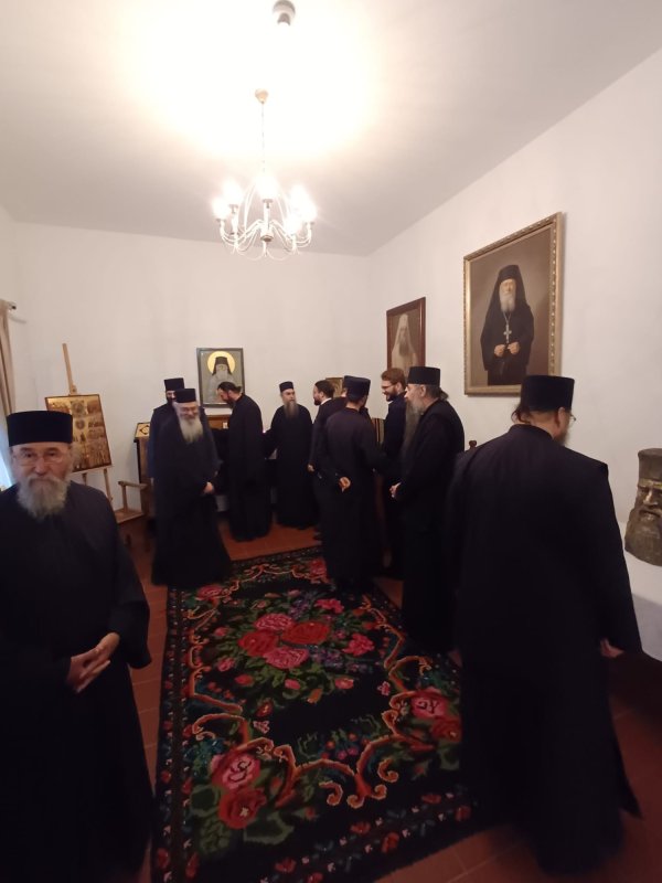 Chilia memorială a Sfântului Cuvios Mărturisitor Sofian de la Antim 351456