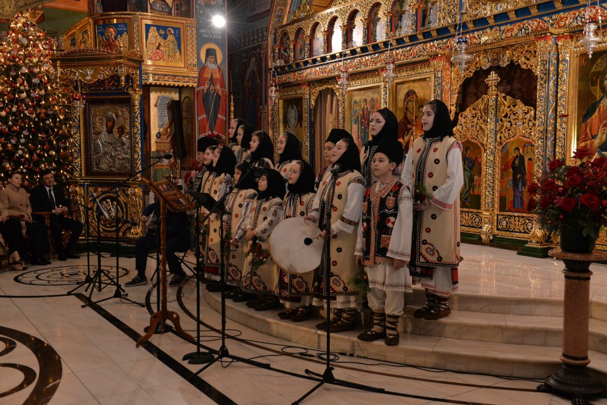 Concertul „Plecarea Magilor” la Mănăstirea Pantocrator 351374