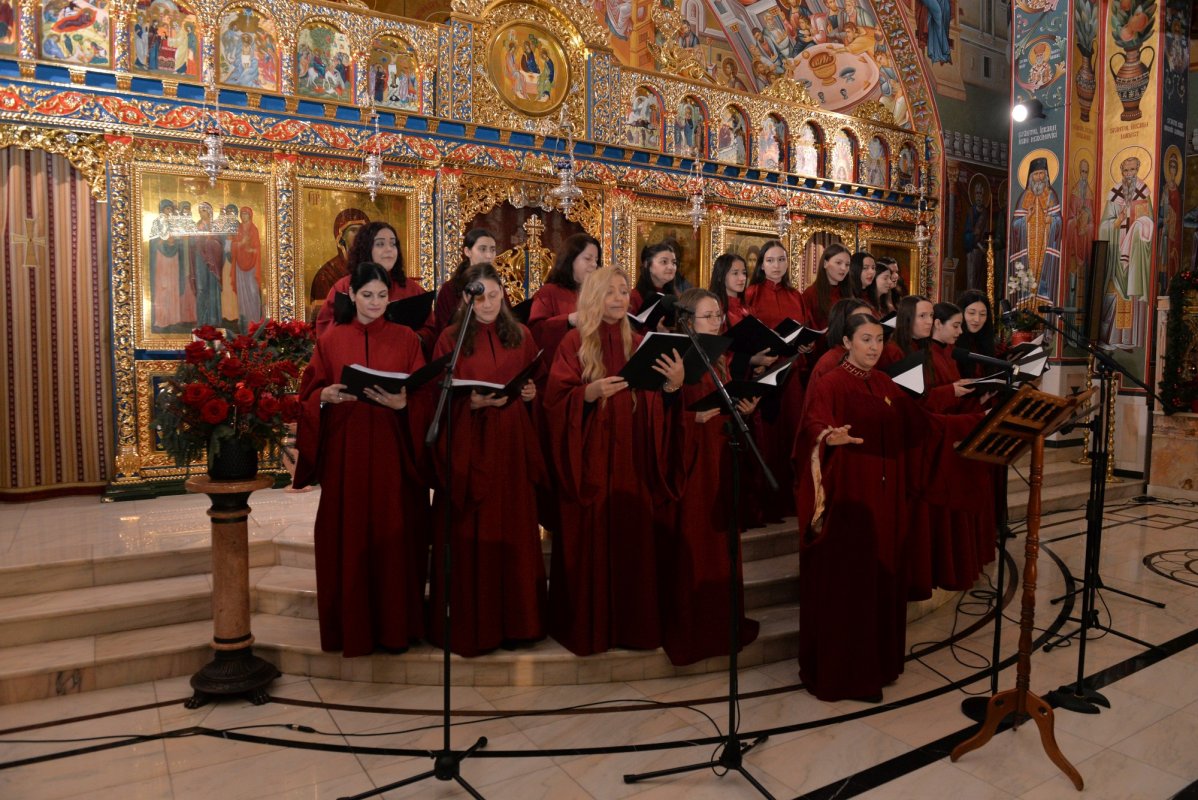 Concertul „Plecarea Magilor” la Mănăstirea Pantocrator 351376