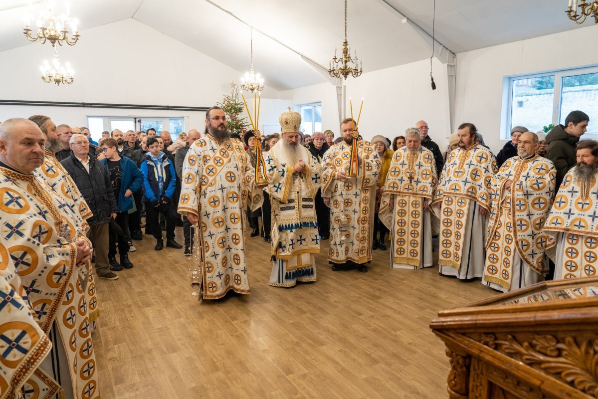 „Sufletul nostru să devină peștera care Îl primește pe Domnul Hristos” 351367