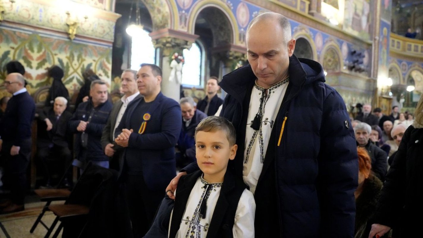 Comuniune în rugăciune la Sibiu, de praznicul Nașterii Domnului 351626