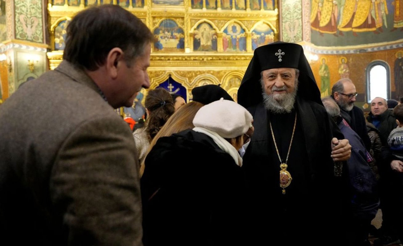 Comuniune în rugăciune la Sibiu, de praznicul Nașterii Domnului 351636