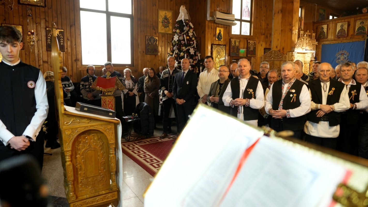 Liturghie arhierească la Braşov în a doua zi de Crăciun 351809