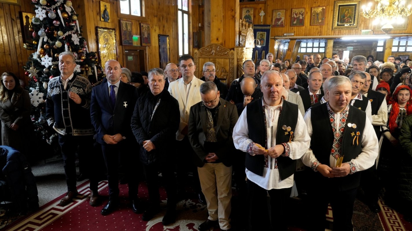 Liturghie arhierească la Braşov în a doua zi de Crăciun 351814