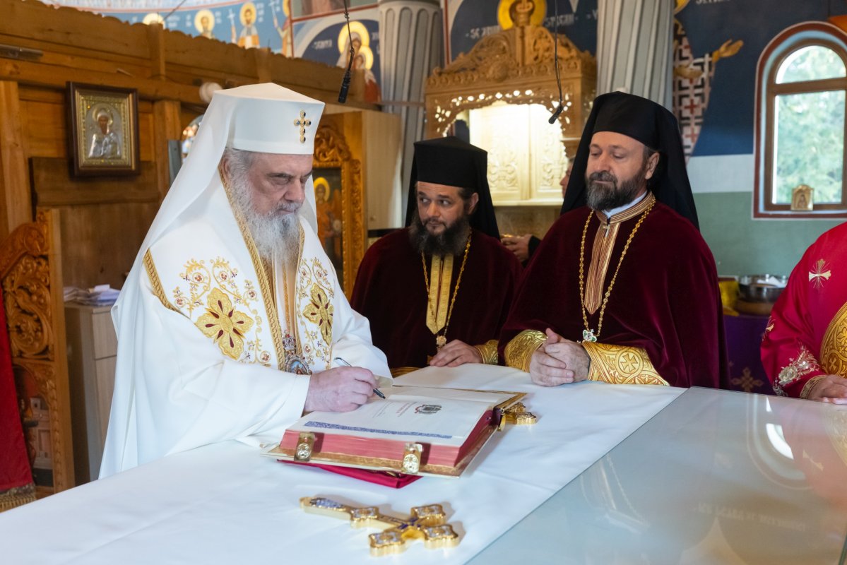 Patriarhul României la Mănăstirea „Sfânta Maria” din Urlați 351829
