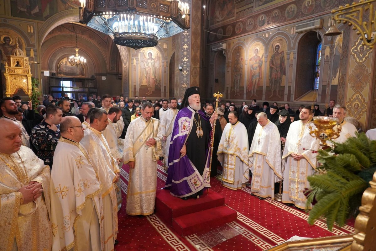 26 de ani de arhipăstorire a Arhiepiscopului Târgoviștei 351874