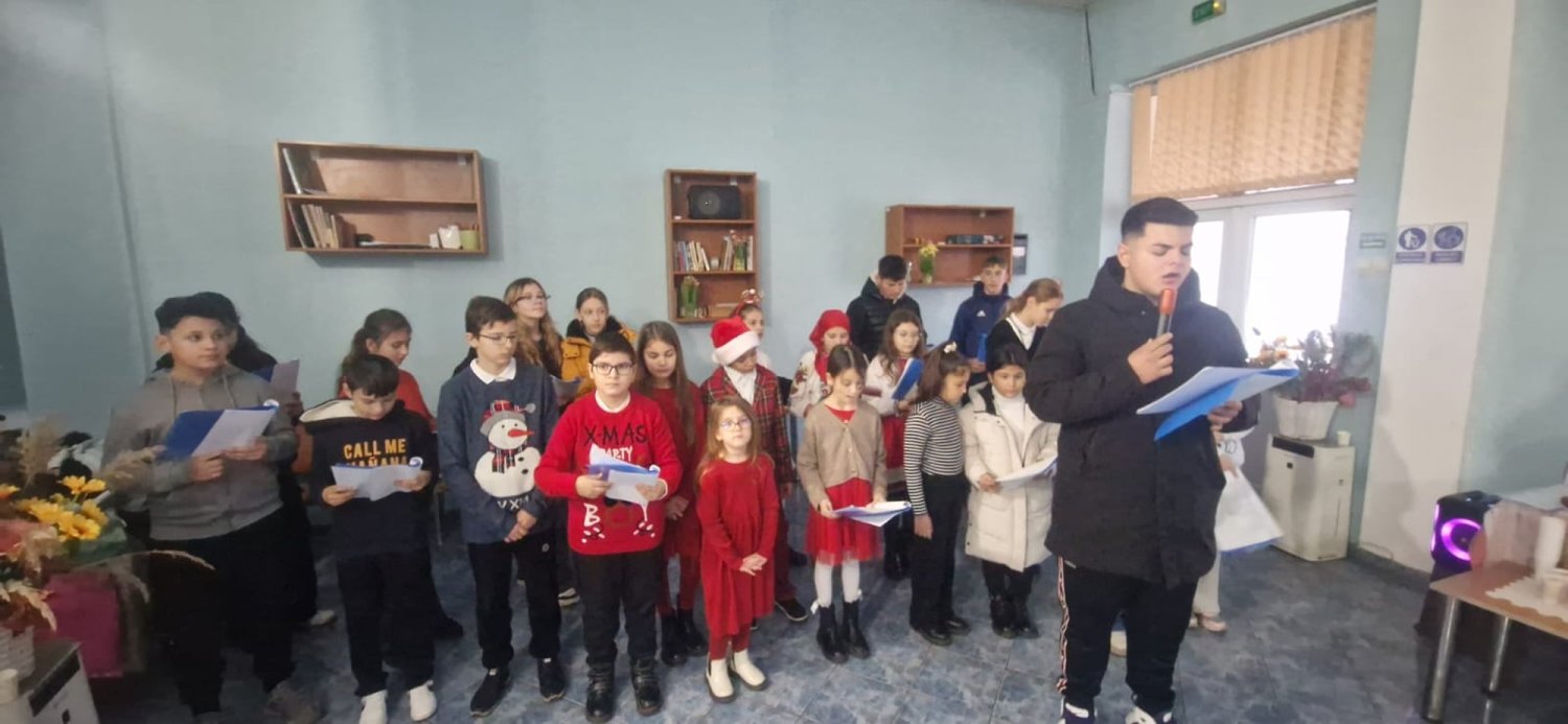 Dar de lumină pentru vârstnicii de la centrul din Fierbinți Târg 351905