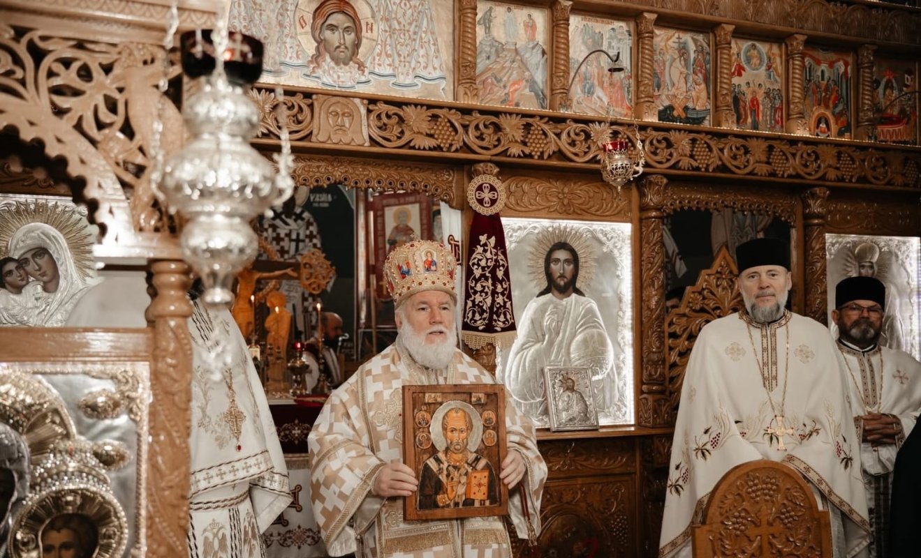 Popas de rugăciune la o parohie din Măcin 351888