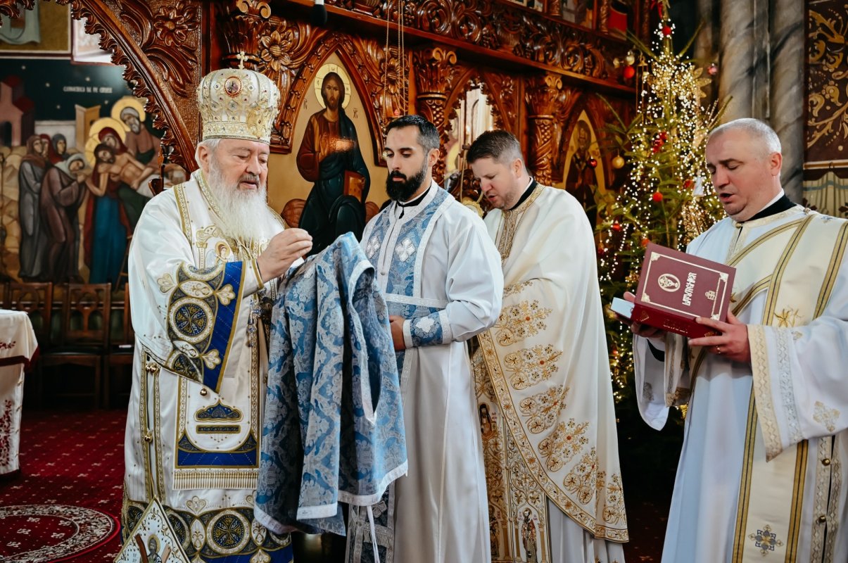 Slujiri arhiereşti la Beclean și Bistriţa 351868