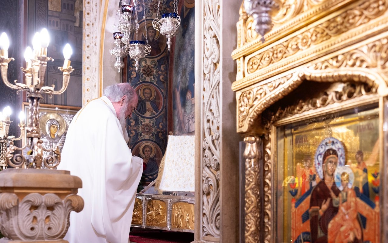 Slujba din noaptea trecerii dintre ani pe Colina Bucuriei 352021