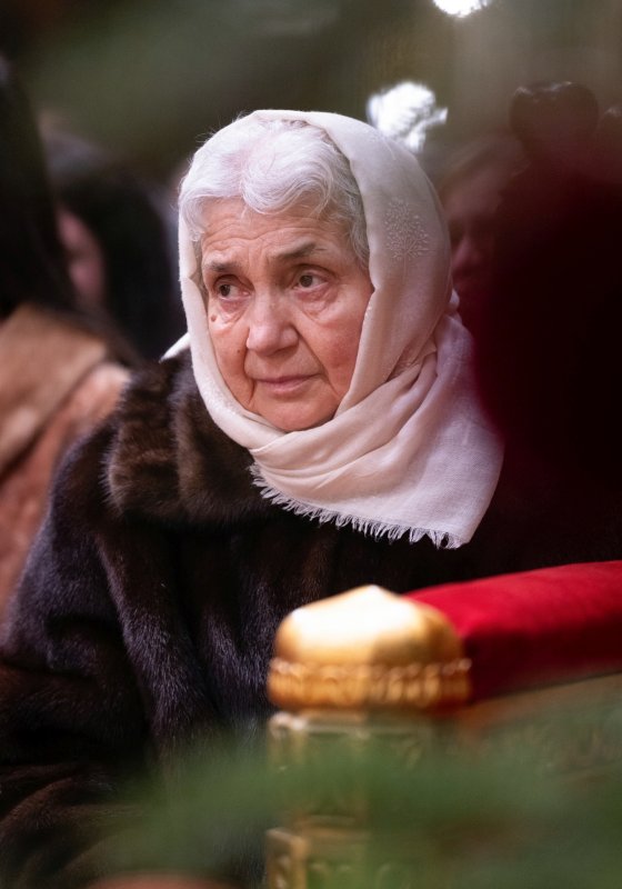 Slujba din noaptea trecerii dintre ani pe Colina Bucuriei 352028