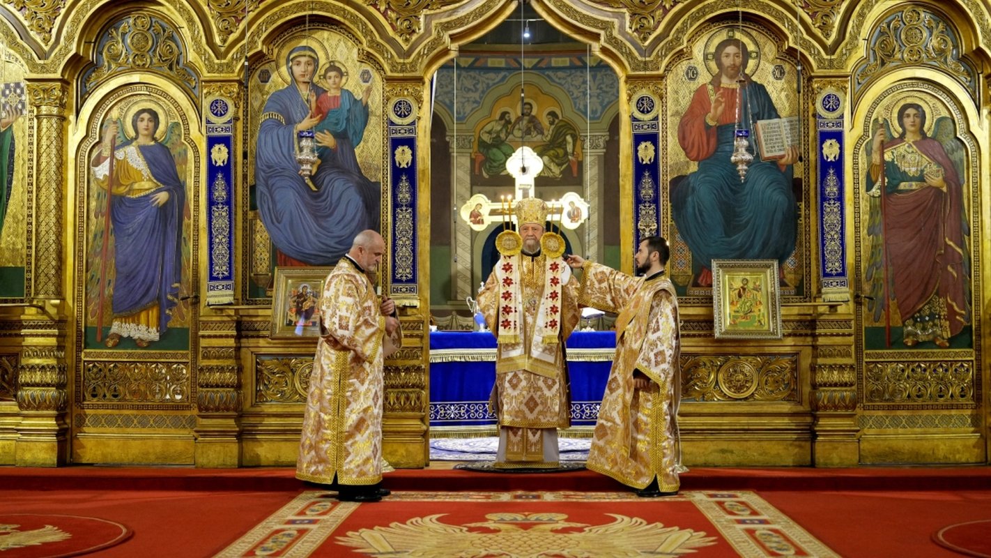 Duminica dinaintea Botezului Domnului la Catedrala Mitropolitană din Sibiu 352200