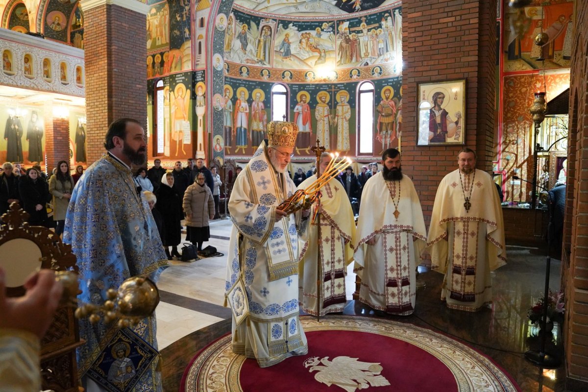 Praznice luminate în Eparhia Argeșului și Muscelului 352436