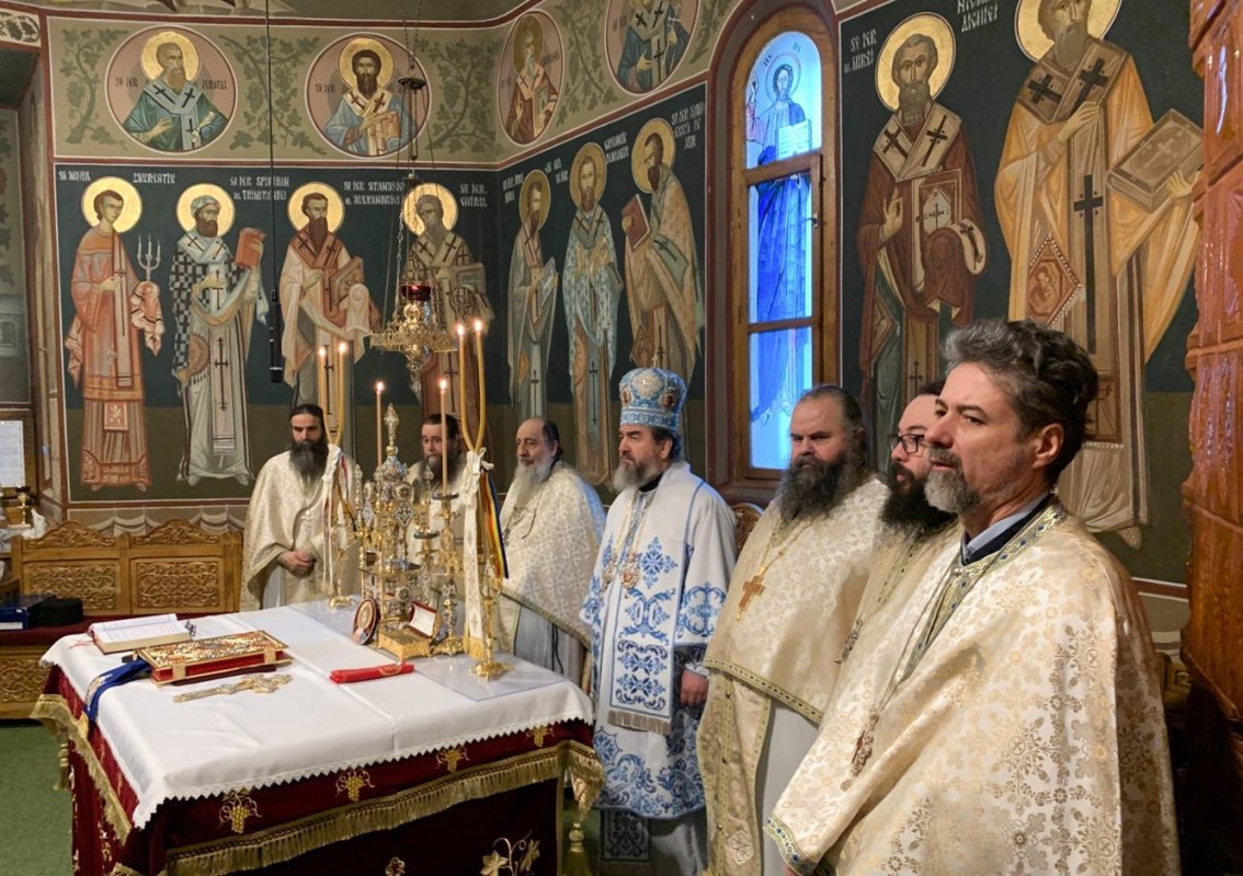 Sărbătorirea Înaintemergătorului Domnului în Episcopia Devei şi Hunedoarei 352493