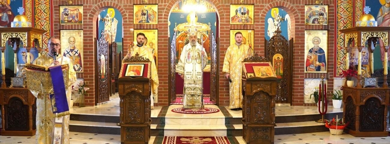 Slujire arhierească la Mănăstirea „Hristos Pantocrator” din Alba Iulia 352498