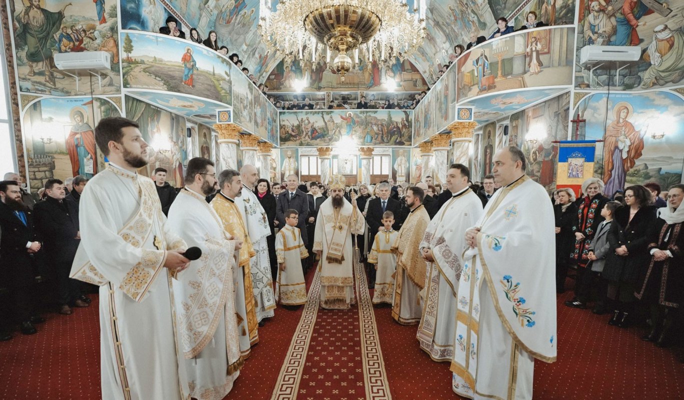 Zi de sărbătoare pentru credincioșii din Zalău 352488