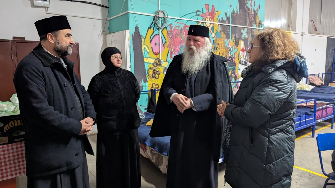 Mitropolitul Banatului a vizitat un centru pentru persoane fără adăpost 352612