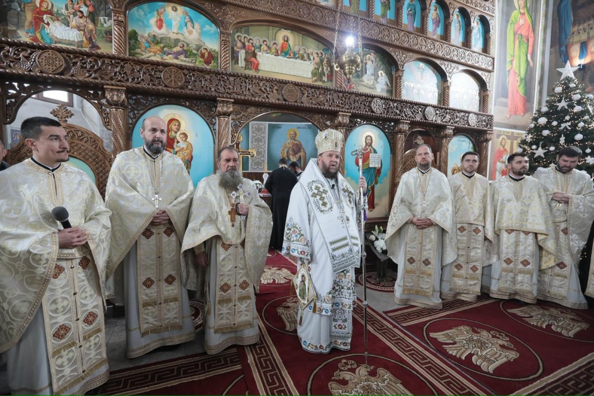 Binecuvântare pentru credincioşii din Roşiori, Protopopiatul Satu Mare 352681