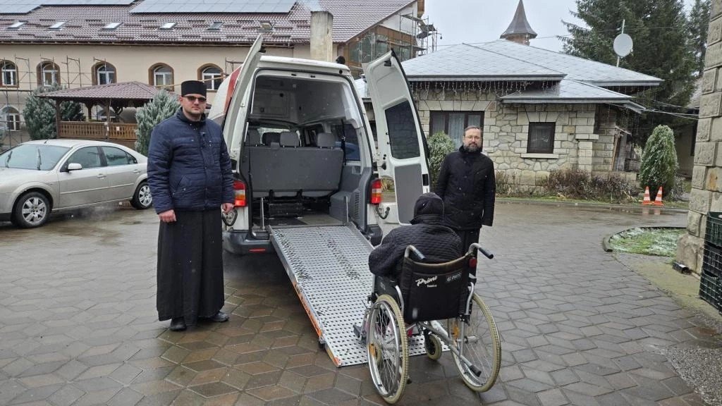 Un nou autovehicul medical donat Asociației „Sfântul Ștefan cel Mare”-Hârja 352707