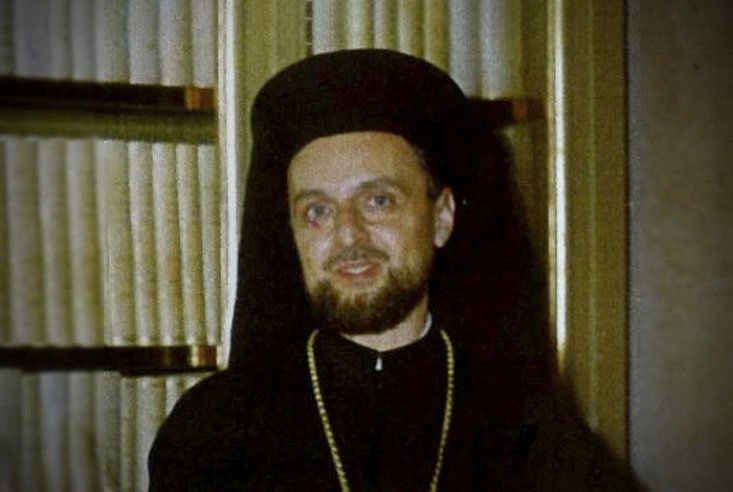 Ca oameni trecători reprezentăm finitul, dar suntem şi parte a Trupului dumnezeiesc transfigurat 352519