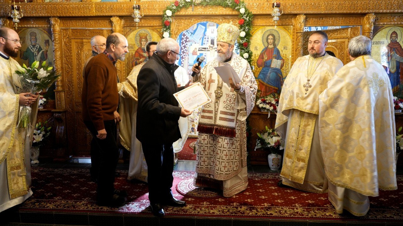 Liturghie arhierească la Biserica „Sfântul Antonie cel Mare” din Sibiu 353147