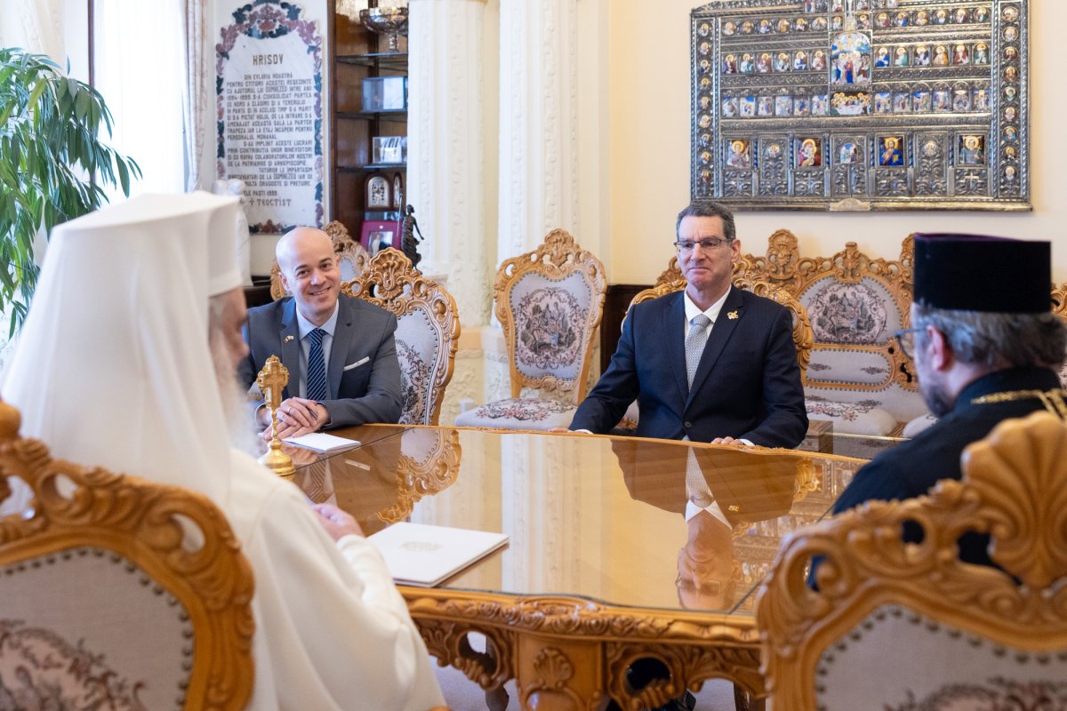 Ambasadorul Israelului la București în vizită la Patriarhia Română 353313