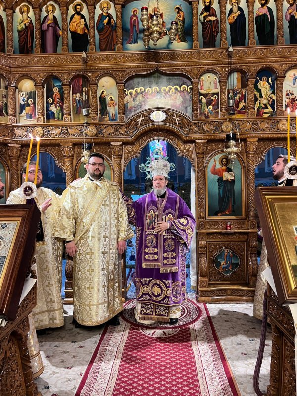 Hirotonie la Mănăstirea Sfintei Cruci, Oradea 353262
