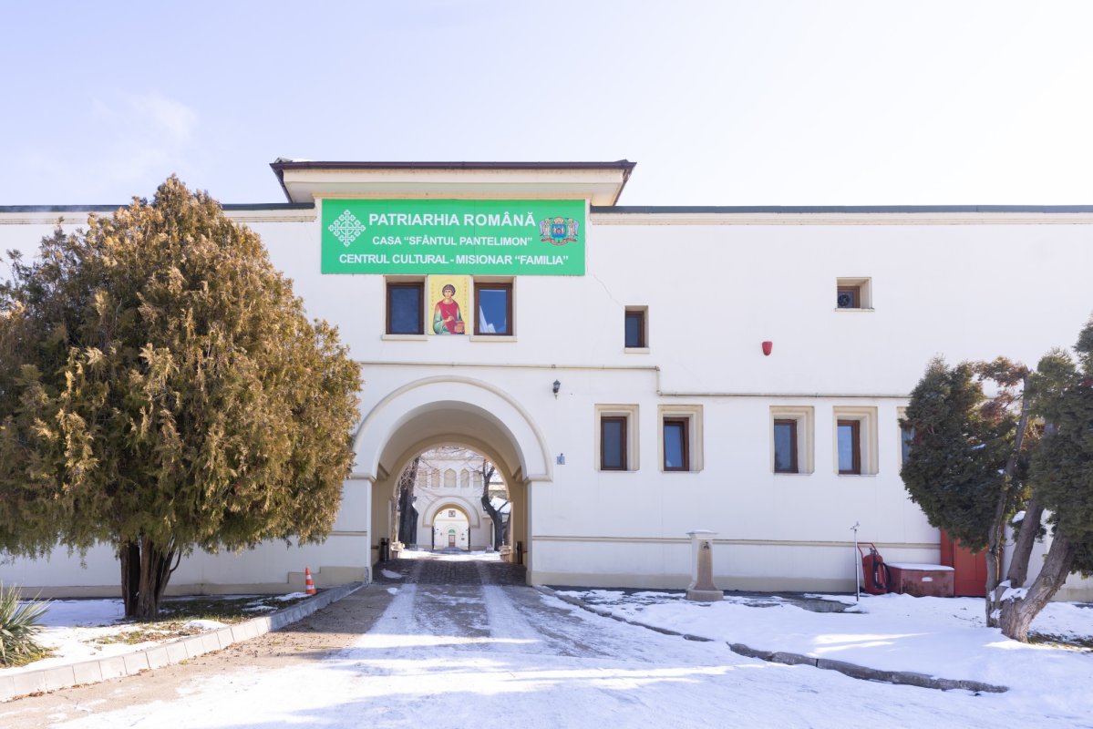 Întâlnire a responsabililor cu gestionarea resurselor umane din eparhii 353305